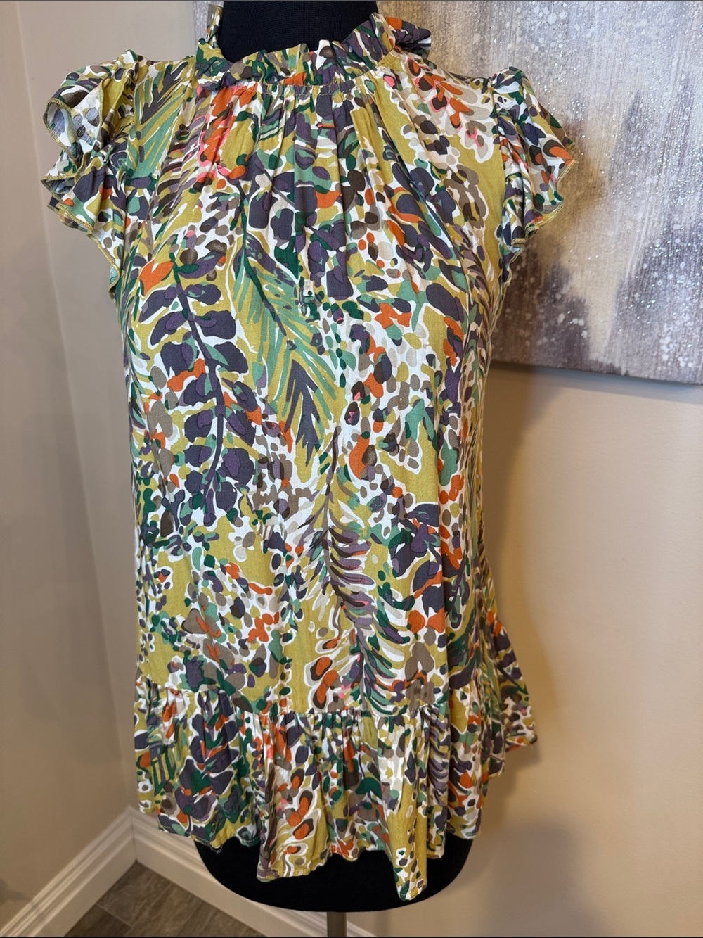 Jodifl Leaf Print Ruffle Hem Cap Sleeve Blouse - Green Multi size small